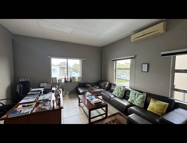 378M² WAREHOUSE FOR SALE IN EASTGATE